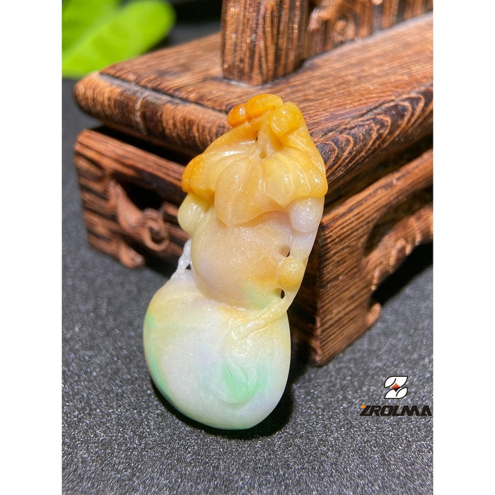 Yellow Jadeite Gourd Pendant for Prosperity - ZROLMA