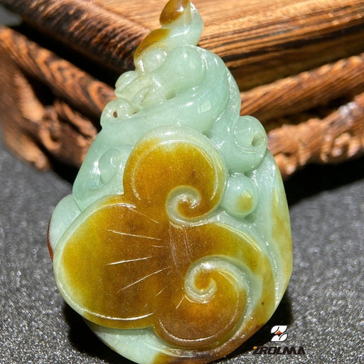 Hand-carved Ice Yellow Jade Ruyi Pendant - ZROLMA