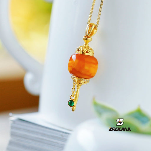 Luxurious 18-20mm South Red Agate Bead Pendant with 18K Gold and Jadeite Accent - 30011901 - ZROLMA